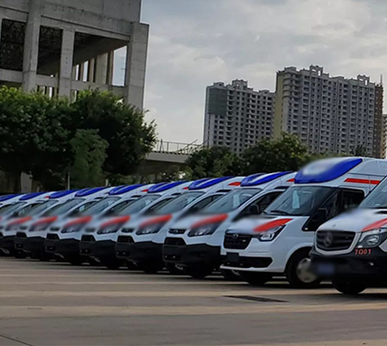 聂荣县服务车队展示